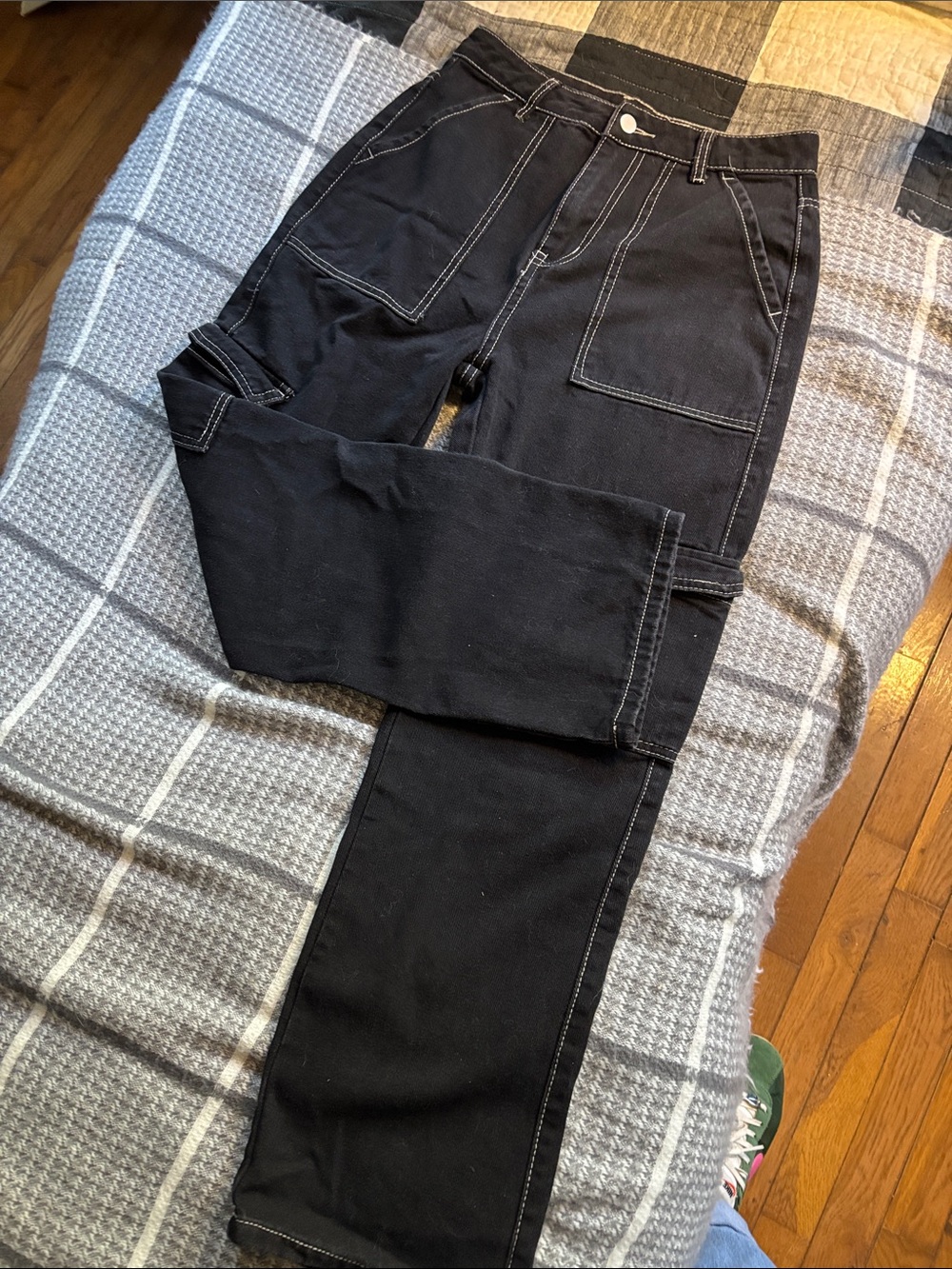 SHEIN Black Cargo Pants with White Contrast Stitching